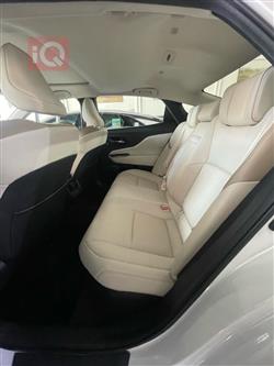 تۆیۆتا کراون